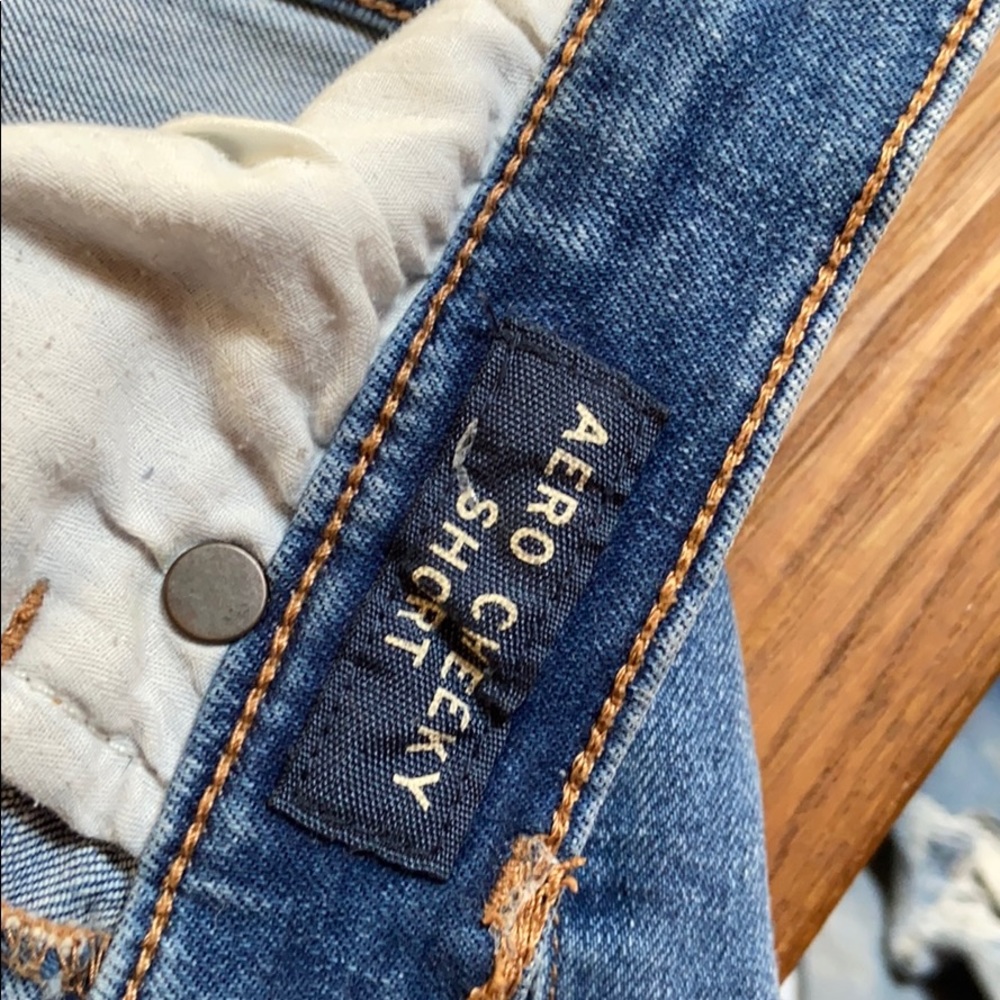 Shorts - Picture 5 of 5